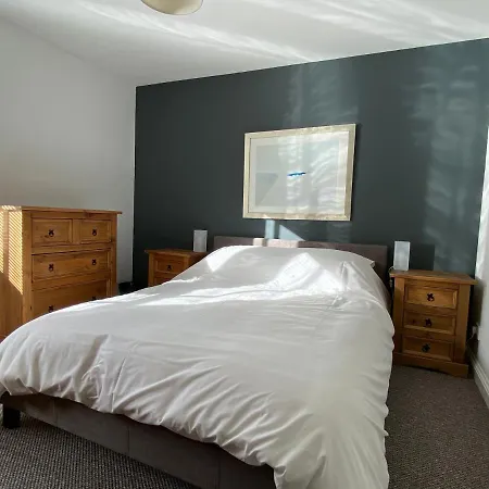 15 Queen Street * Ulverston